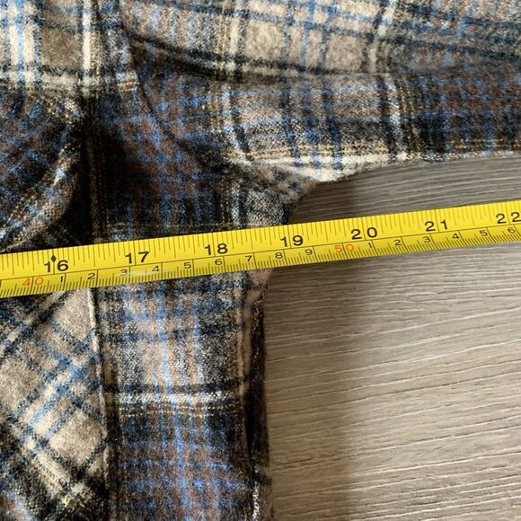 Vintage Pendleton Shirt Mens Medium Plaid 100% Wool Flannel Outdoor Pockets - Picture 5 of 6